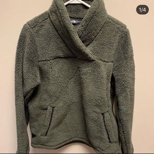 North Face Pullover
